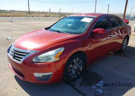 2015 Nissan Altima 2.5 S из США, поврежденный, VIN 1N4AL3AP8FC596187